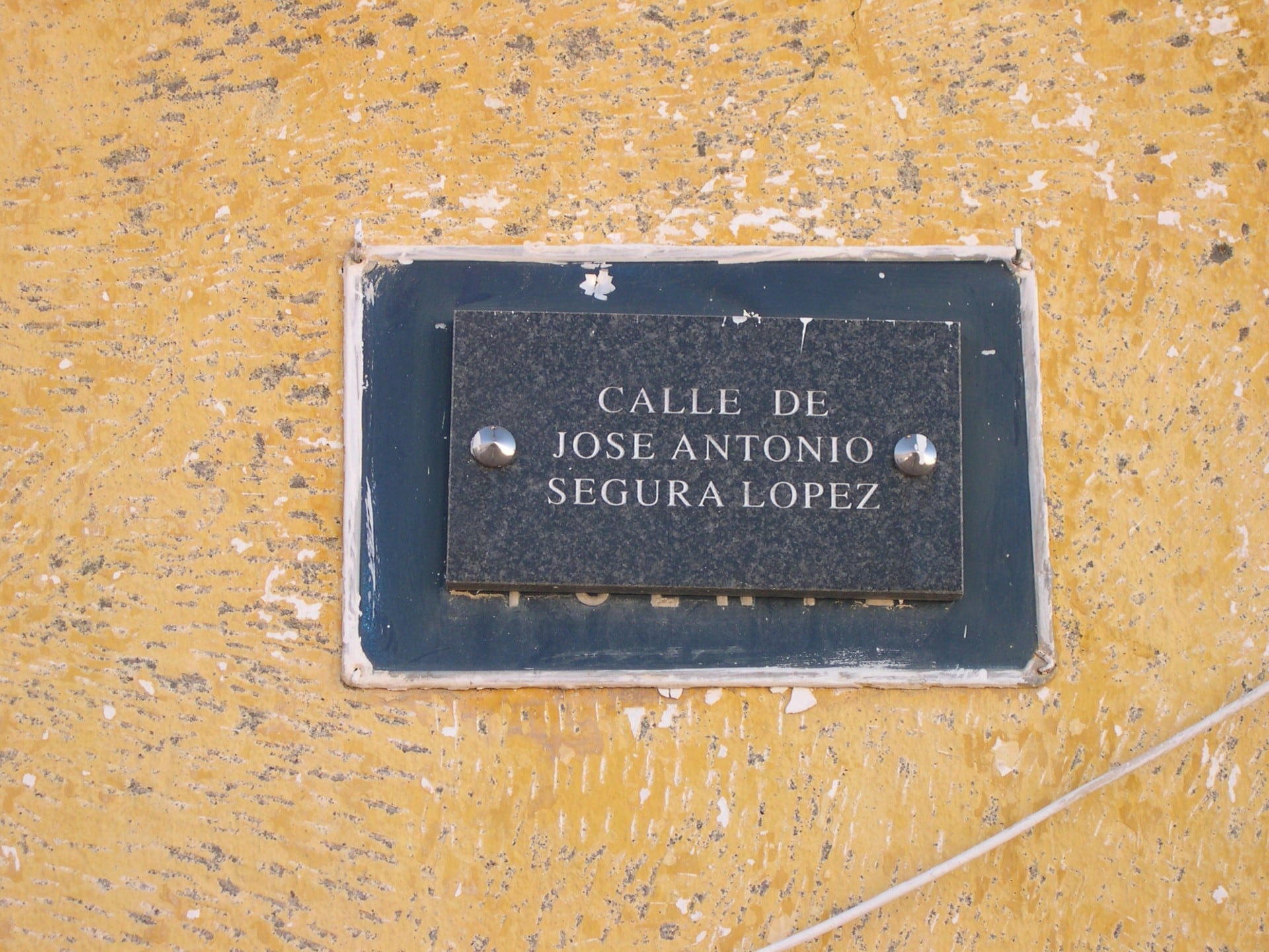 La placa de la calle ha desaparecido.