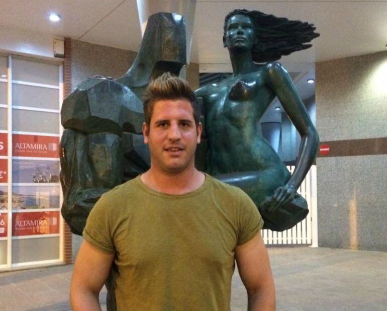 Imagen del joven desaparecido este martes en Vitoria. 