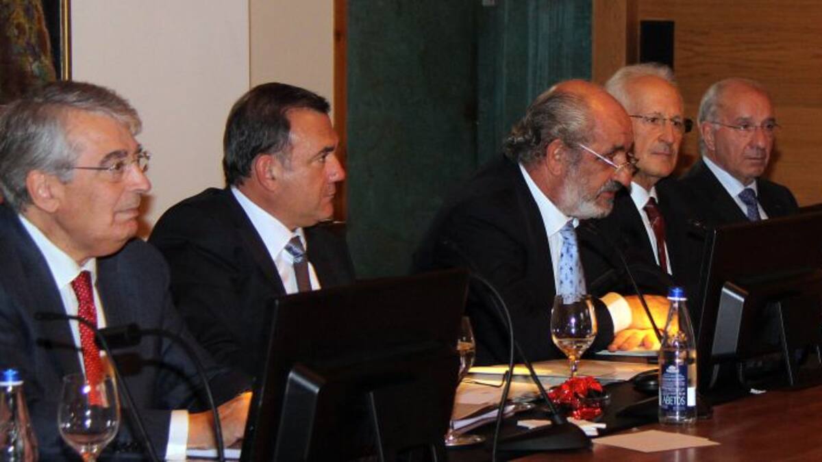 Izquierda Unida, satisfecha por la imputación del Consejo de la entidad