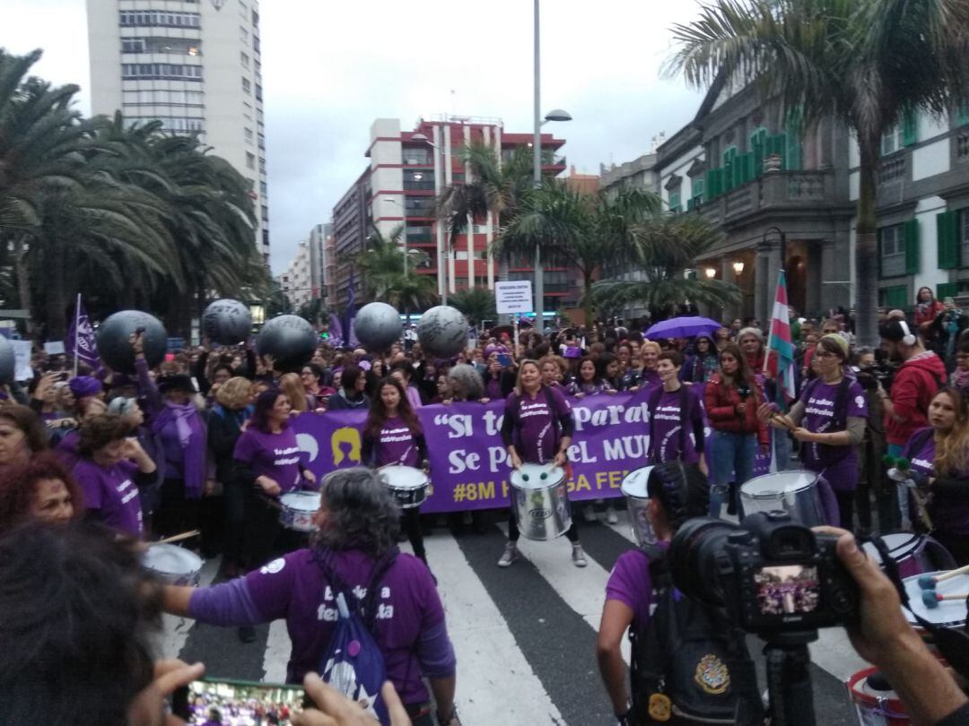 Cabecera de la manifestación en Las Palmas de Gran Canaria.