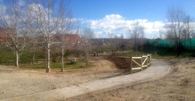 Una de las áreas cáninas en las que ha actuado el ayuntamiento de San Sebastián de los Reyes