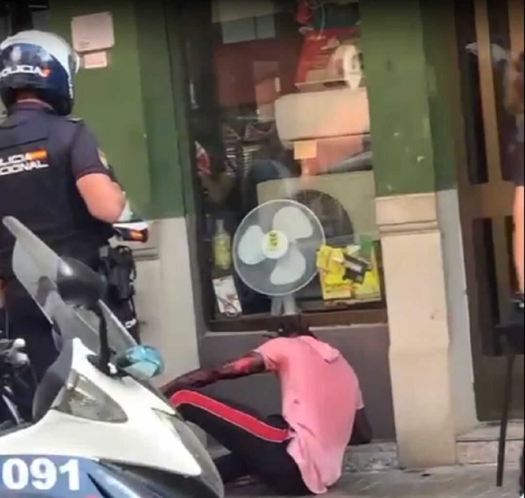 El barrio de Orriols ha sufrido varios altercados en los últimos días.