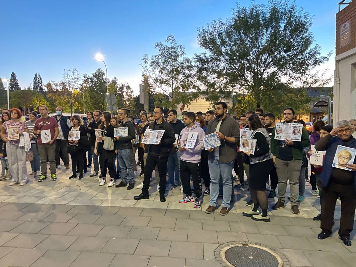 Concentración para recordar a Lorenzo Pompiliu en 2022, dos años después de su asesinato en el barrio del Polígono de Toledo