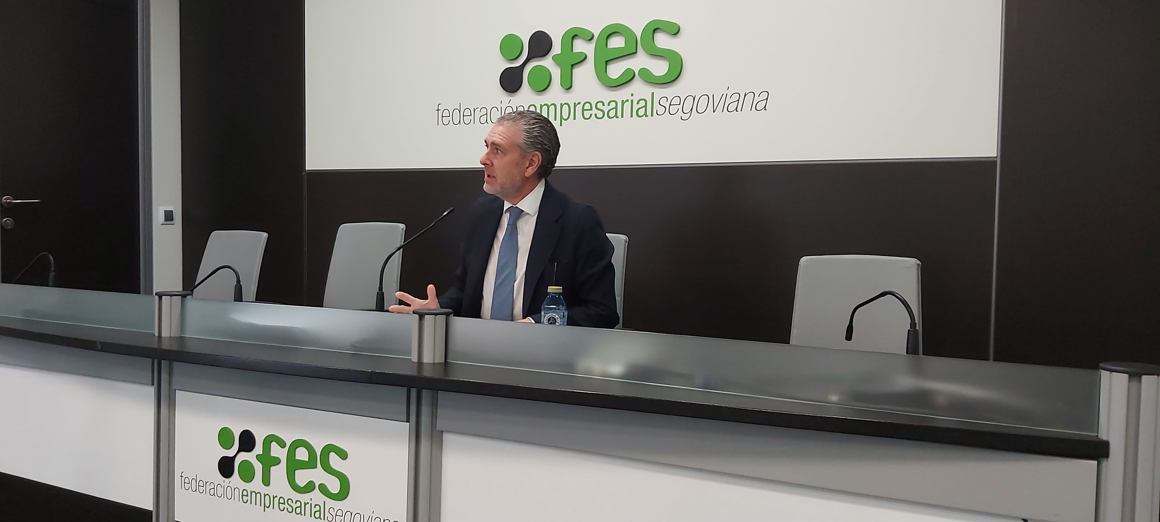 Andrés Ortega, presidente de FES, esta mañana en la sede de la Federación