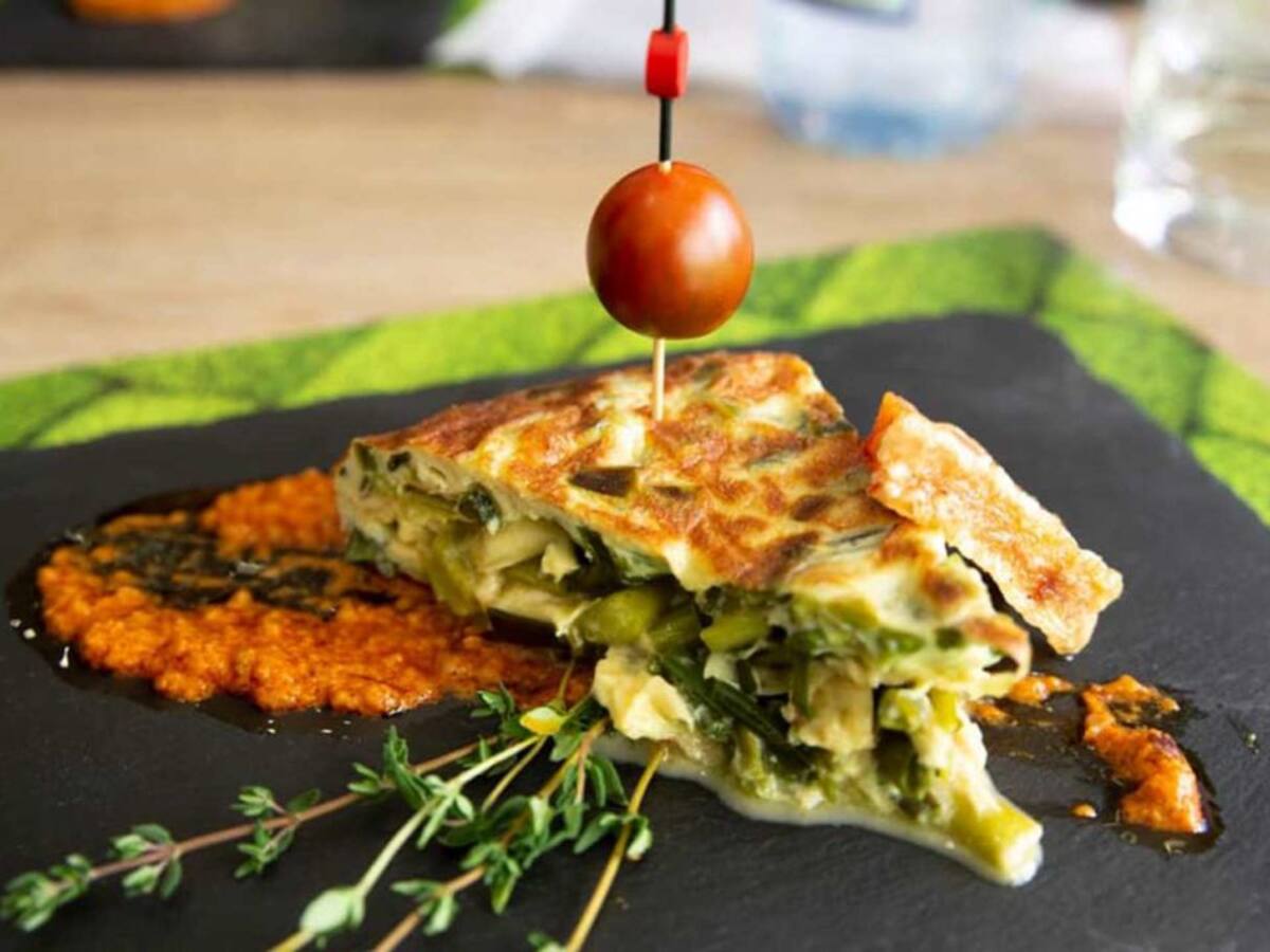 Cinco restaurantes de Xàtiva optan a la mejor tortilla de ajos tiernos