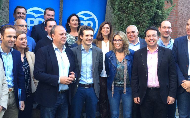 Monago y Casado, con la junta directiva regional del PP