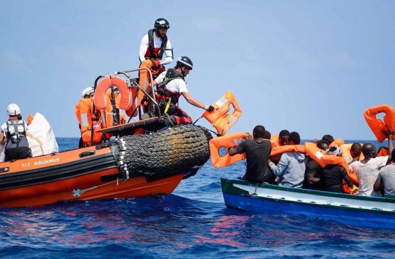 Rescate de migrantes en el Mediterráneo por parte del &#039;Aquarius&#039;