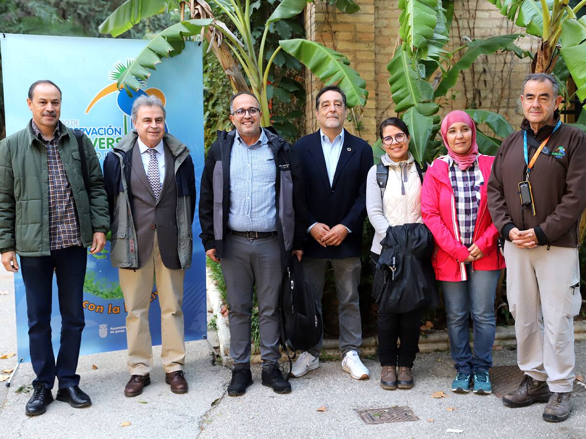 Una delegación de Marruecos visita el Zoobotánico para conocer los programas de conservación y cría de especies en peligro de extinción