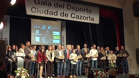 Adrián fue uno de los deportistas que merecieron el reconocimiento a su trayectoria en la IV Gala del Deporte Ciudad de Cazorla