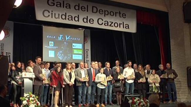 Adrián fue uno de los deportistas que merecieron el reconocimiento a su trayectoria en la IV Gala del Deporte Ciudad de Cazorla