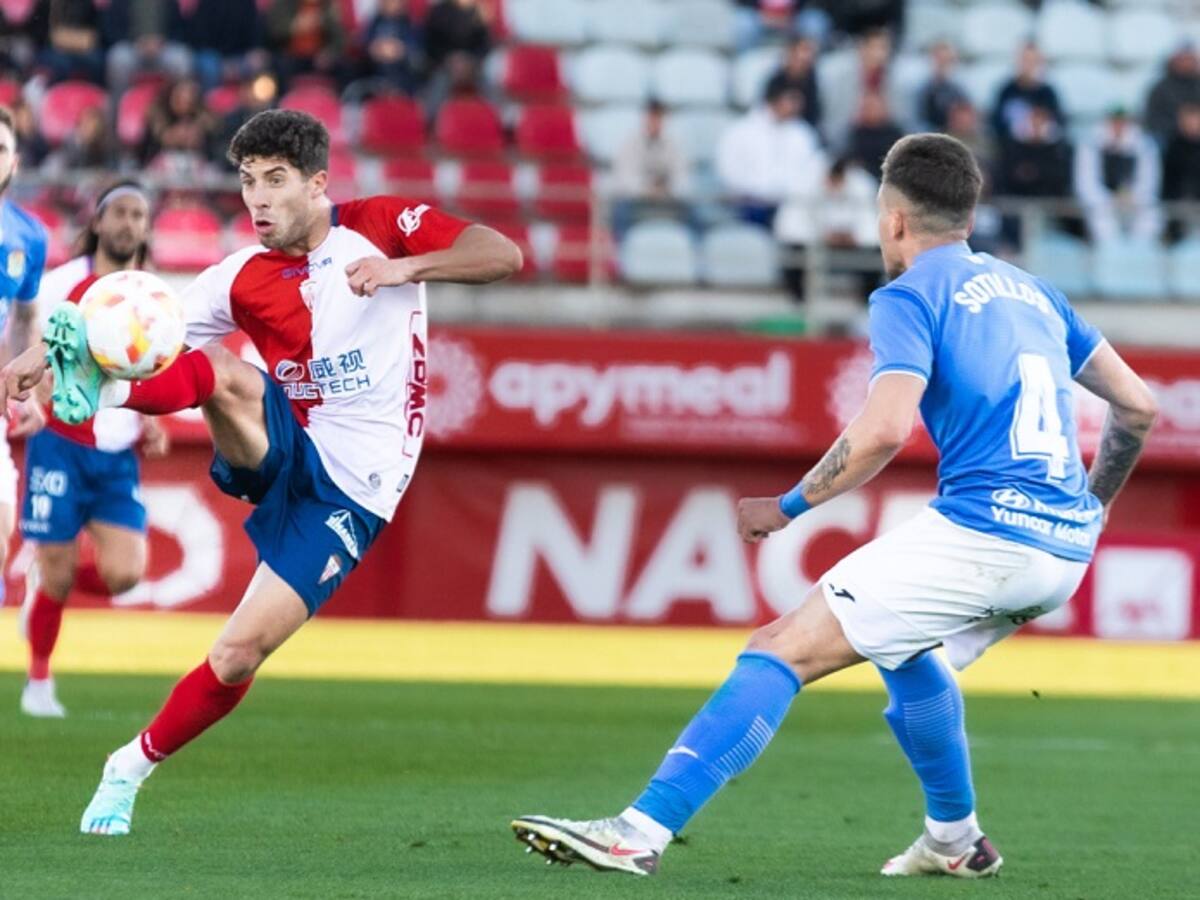 Pepe Mena mira al partido de Pontevedra como 'una final'