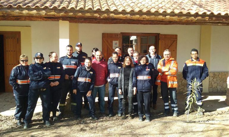 Algunos de los participantes al curso de Protección Civil