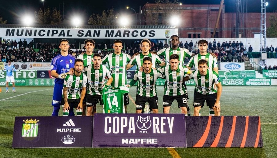 Una imagen del CD Quintanar del Rey en la primera ronda copera