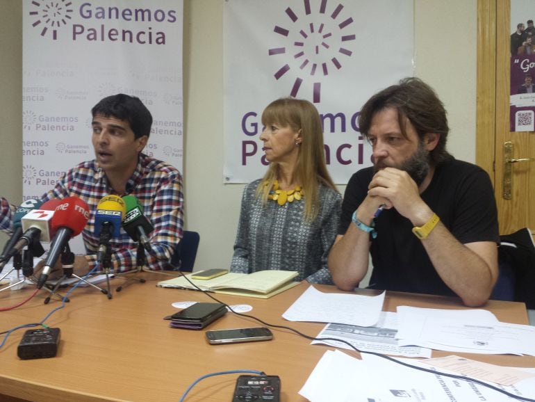 Juan Gascón, Carmen García y Francisco Fernández