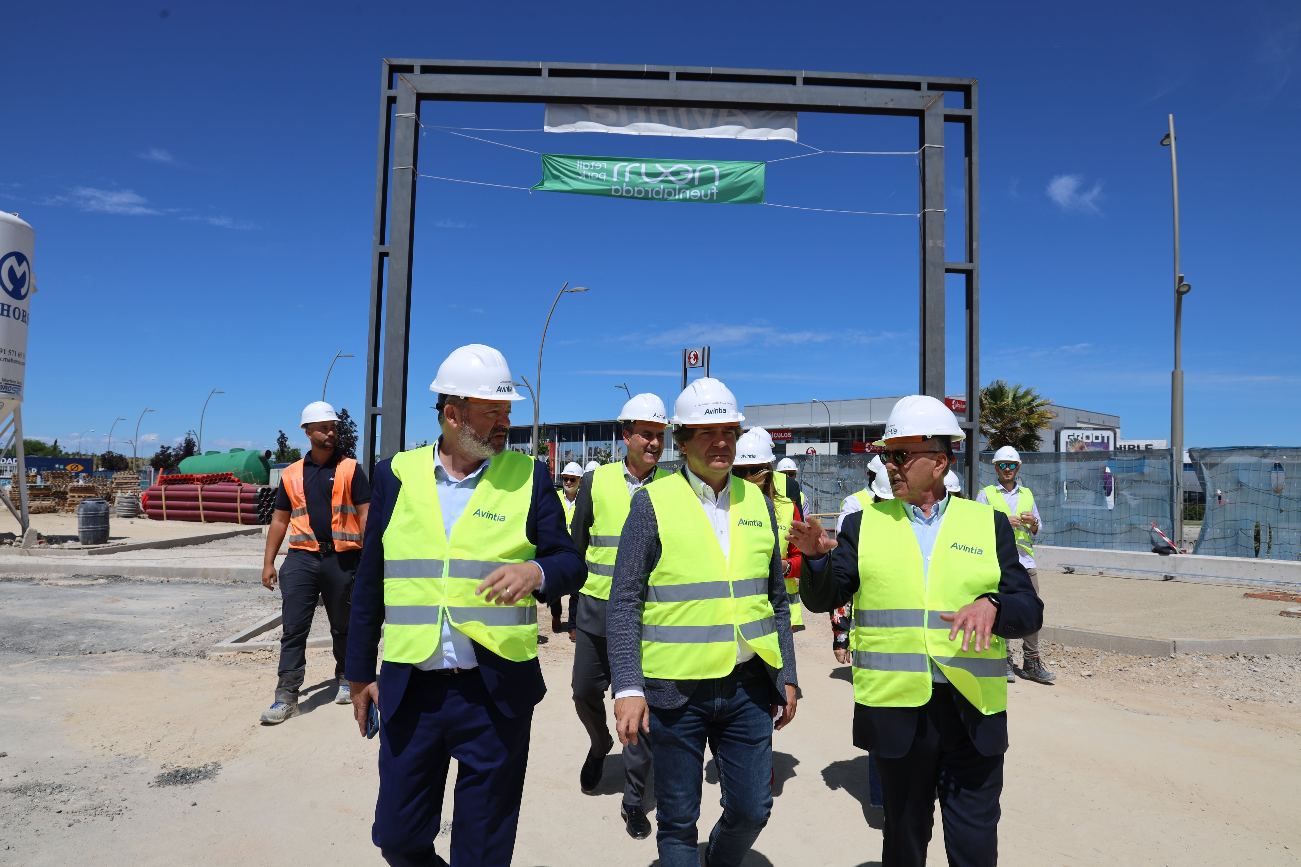 Visita del alcalde de Fuenlabrada, Javier Ayala, a las obras