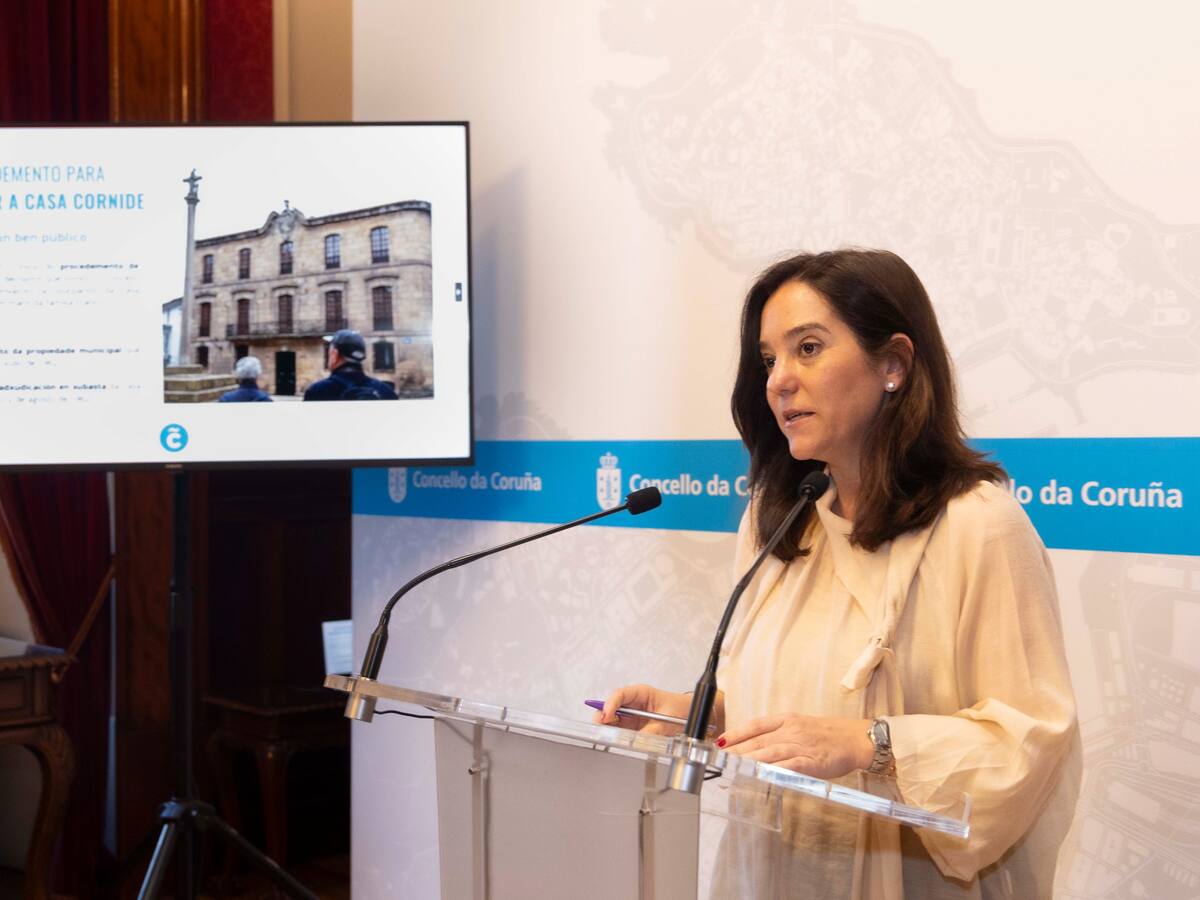 Inés Rey pedirá a la Xunta por carta que tome medidas para que la familia Franco abra la Casa Cornide a visitas públicas