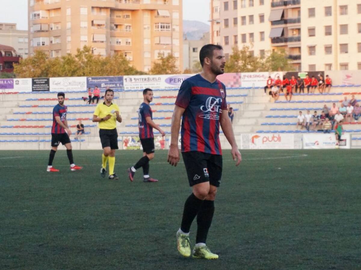 Abraham Gomis: "El Eldense me ha dicho que no voy a tener hueco en el primer equipo"