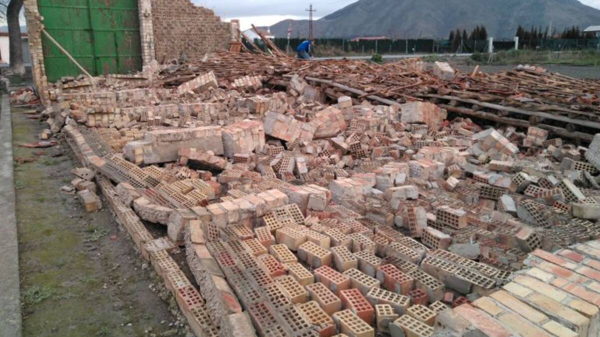 El Área Metropolitana repara los daños de la fuerte tormenta