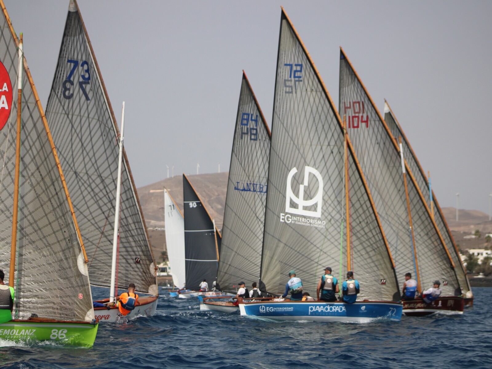 Un momento de la tercera regata de la Liga Insular de barquillos de Vela Latina.