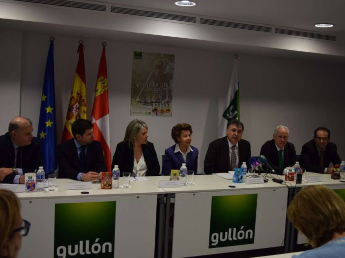 Gullón presenta una iniciativa para dar trabajo a desempleados de la comarca