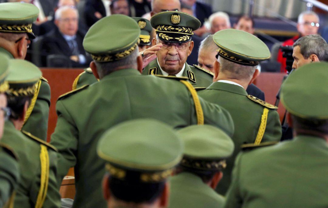 Gaid Saleh durante la toma de posesión del nuevo presidente de Argelia