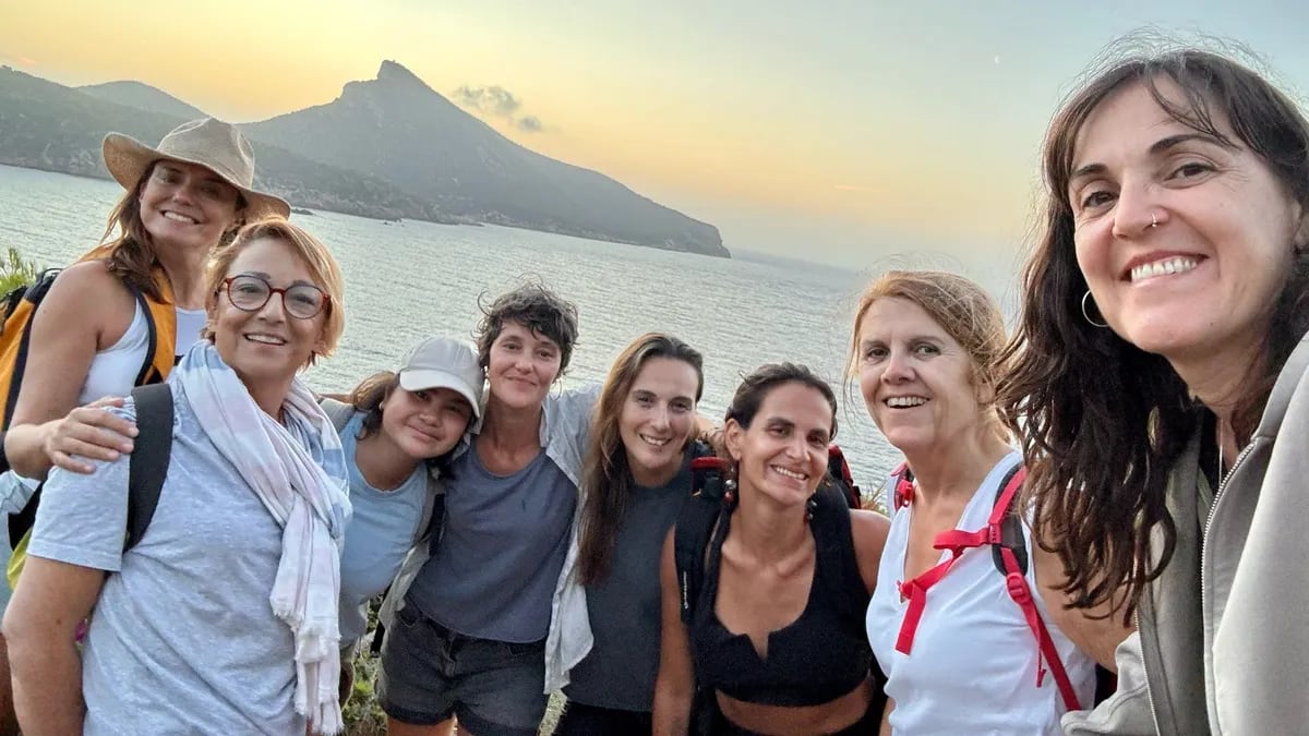 Ocho mujeres protagonizan &#039;Sacar pecho&#039;.