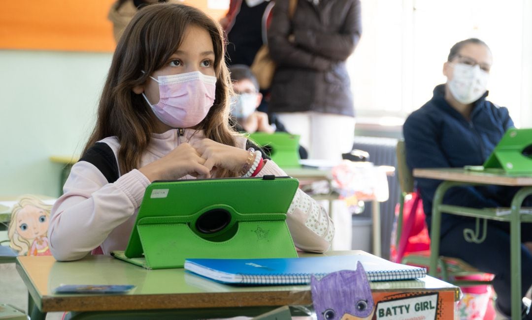 Imagen de una de las alumnas del Colegio &#039;El Salto&#039; de La Solana (Ciudad Real) 