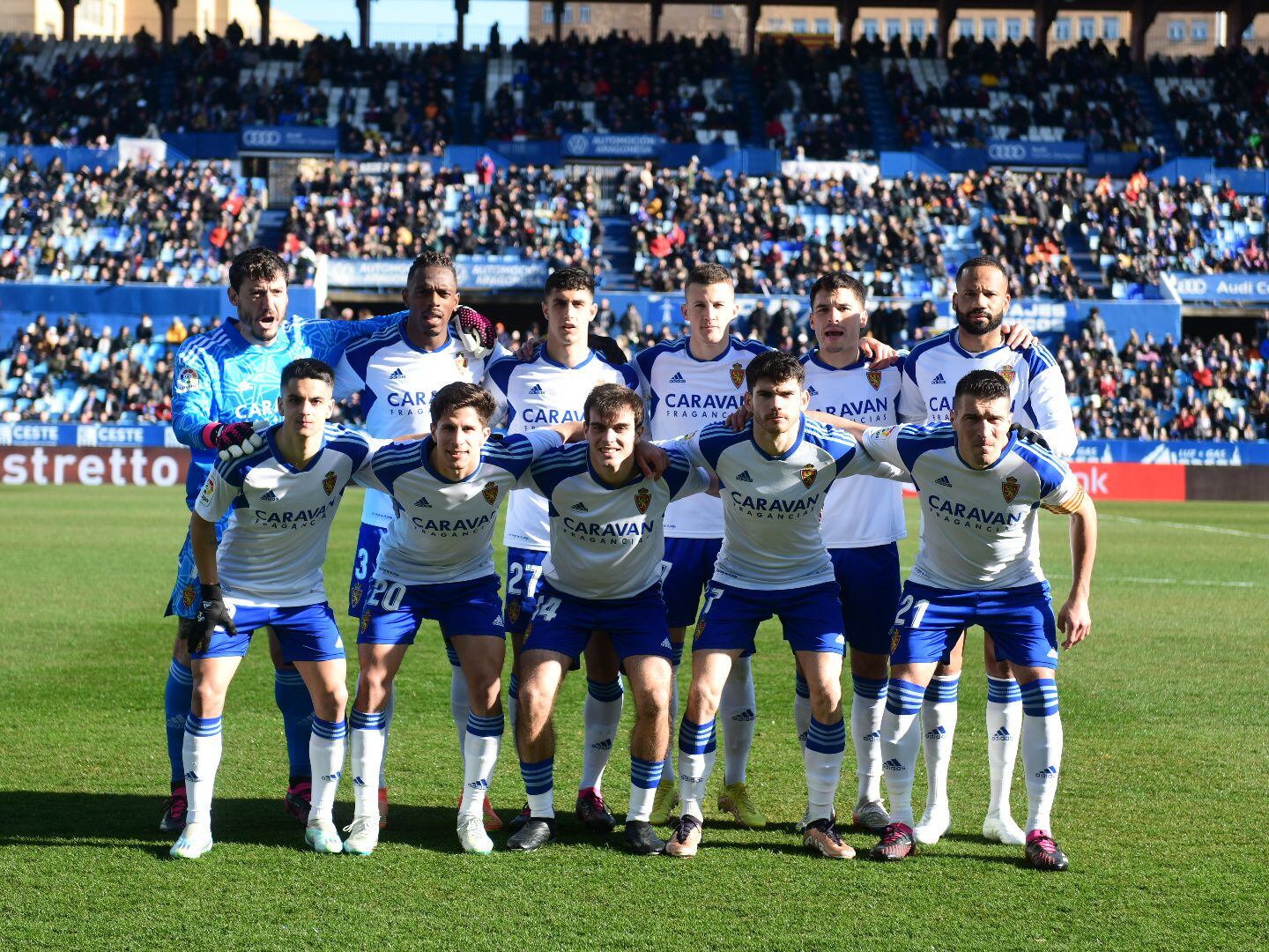 Alineación del Real Zaragoza en el último partido ante el Burgos en La Romareda