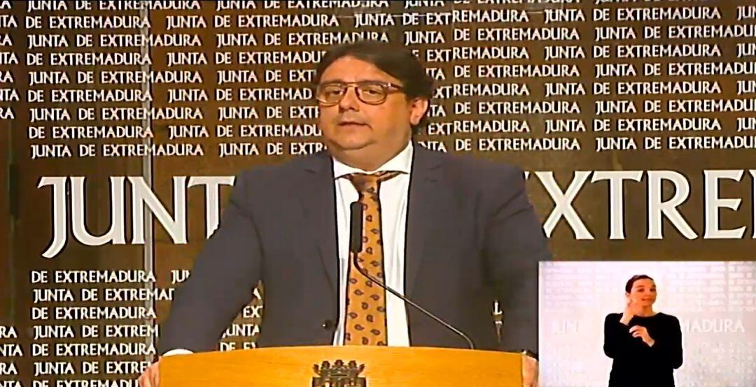 El consejero de Sanidad, José María Vergeles