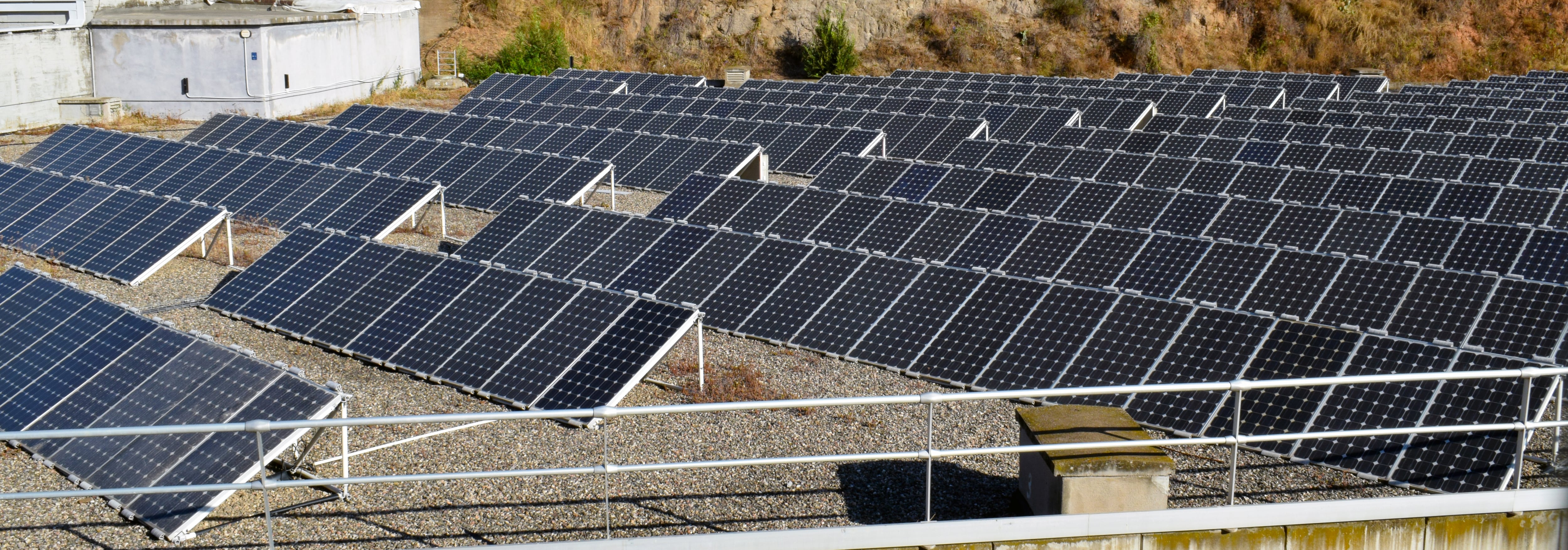 Una de las empresas participantes ha avanzado que se están planteando la instalación de placas fotovoltaicas.