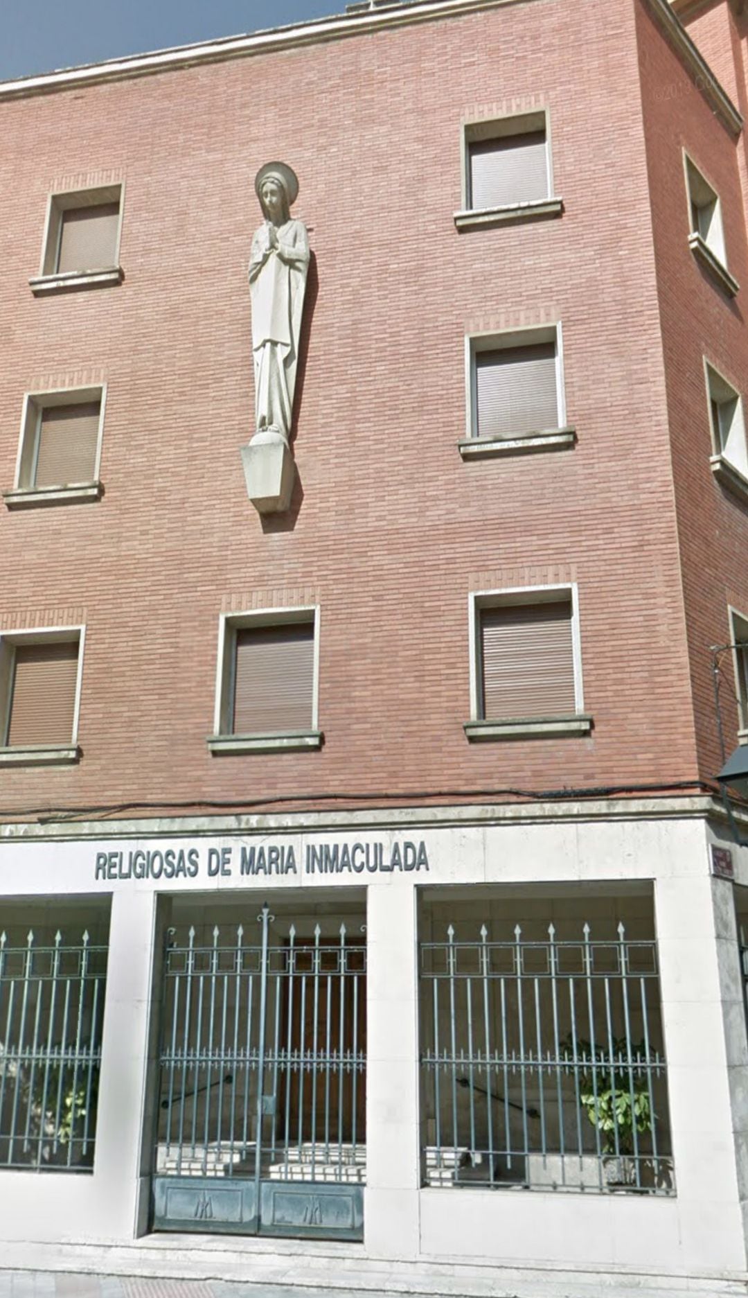 Edificio de las Religiosas de María Reina Inmaculada en Palencia