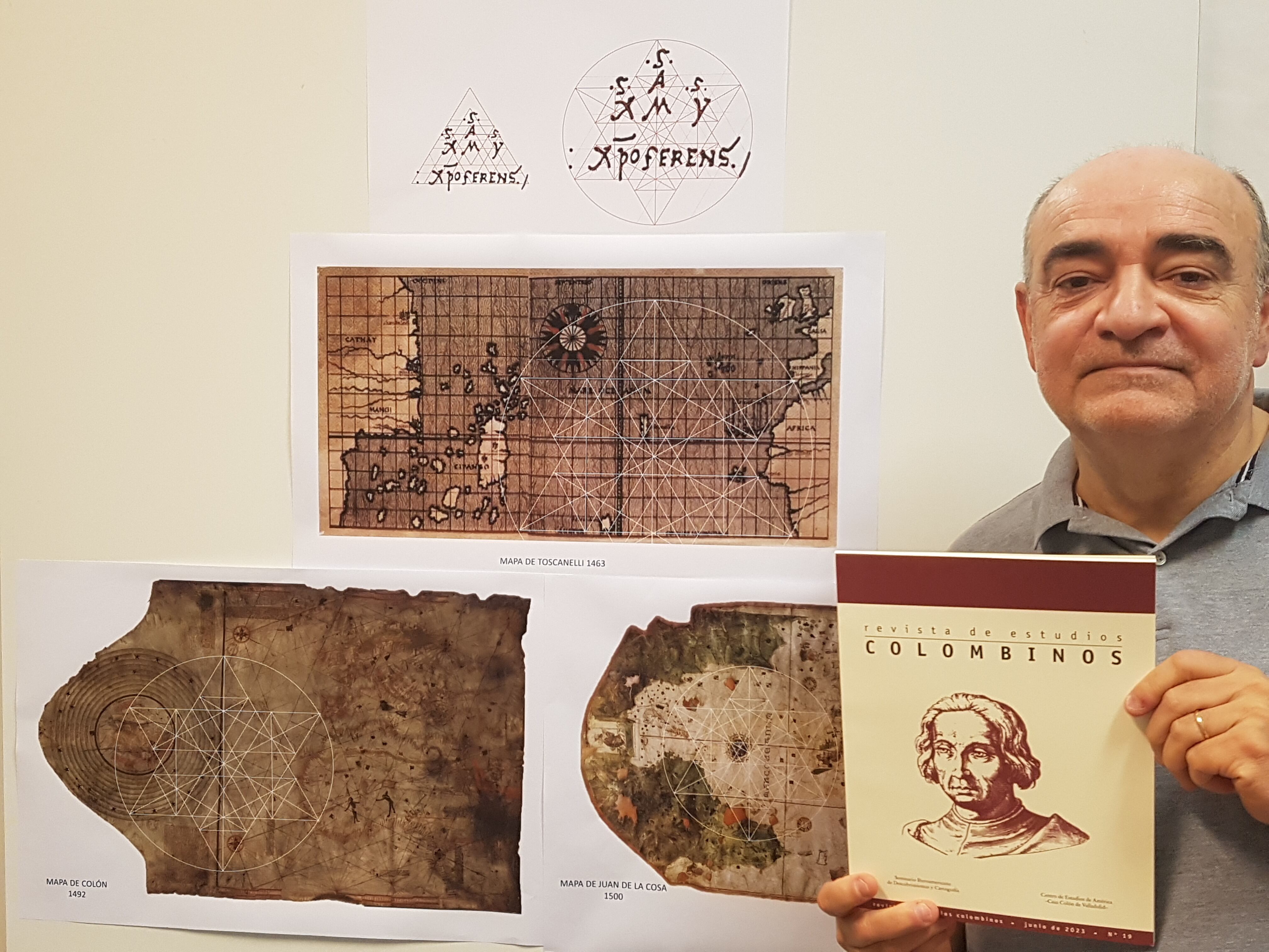 Gabriel Songel con el estudio sobre la firma de Cristóbal Colón.