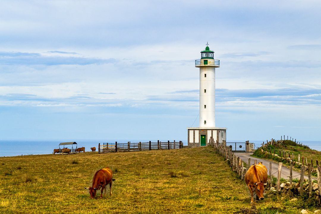 Faro de Luces, en Colunga