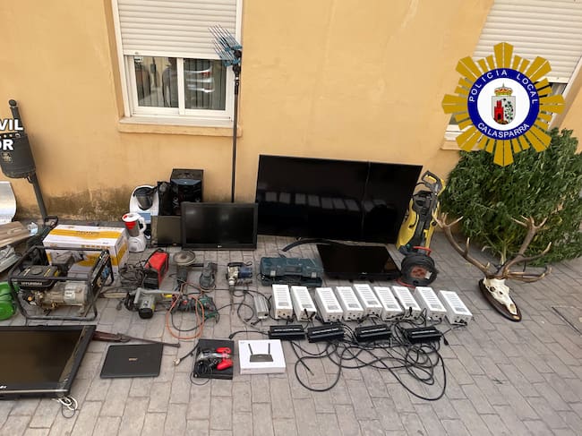 Parte del material incautado en la Operación ‘Ruku’