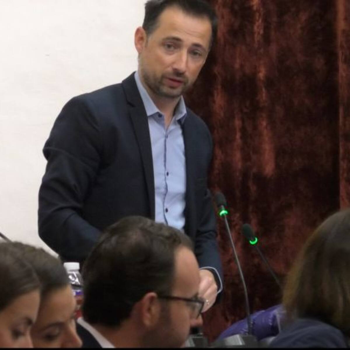 Ilicitanos por Elche denuncia que hay 60 mociones sin cumplir que fueron aprobadas por el pleno