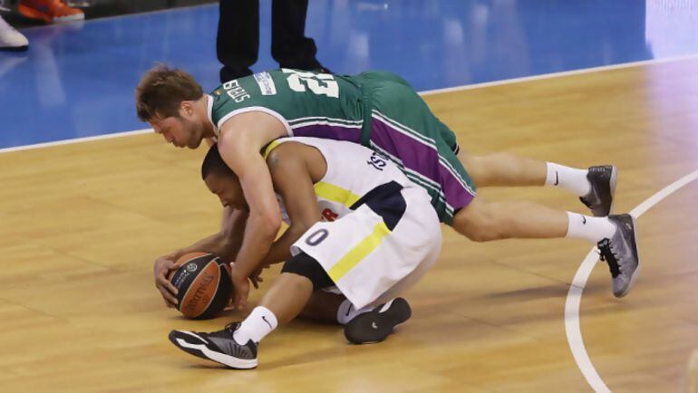 El Unicaja juega mañana en Estambul ante el Fenerbahçe
