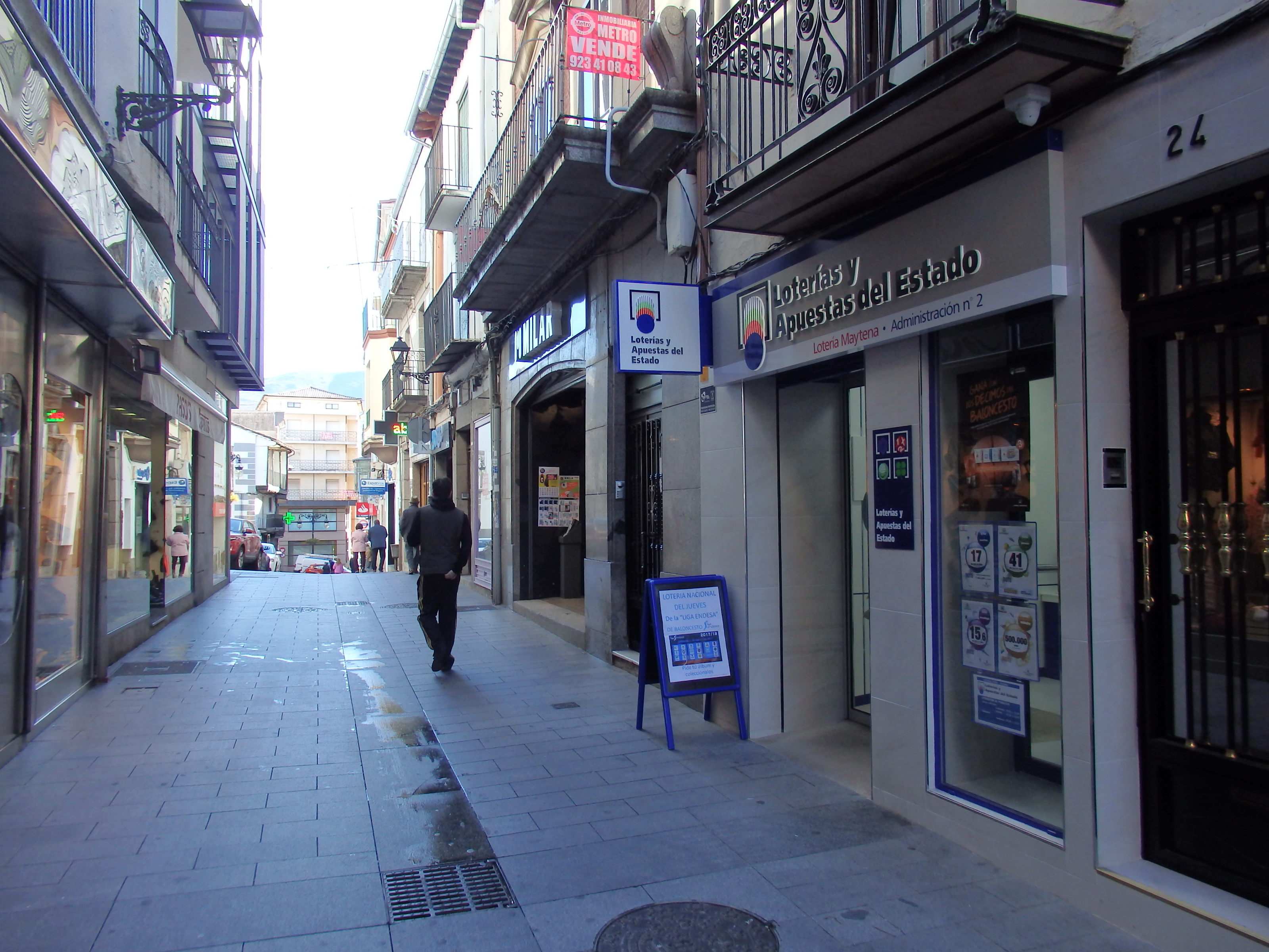 La administración de Béjar en la que ha caído este quinto premio/LAE