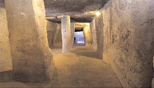 Interior de los Dólmenes de Antequera