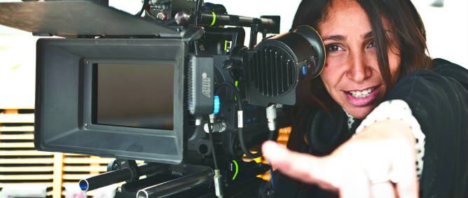 La directora en un momento del rodaje de 'La bicicleta verde'