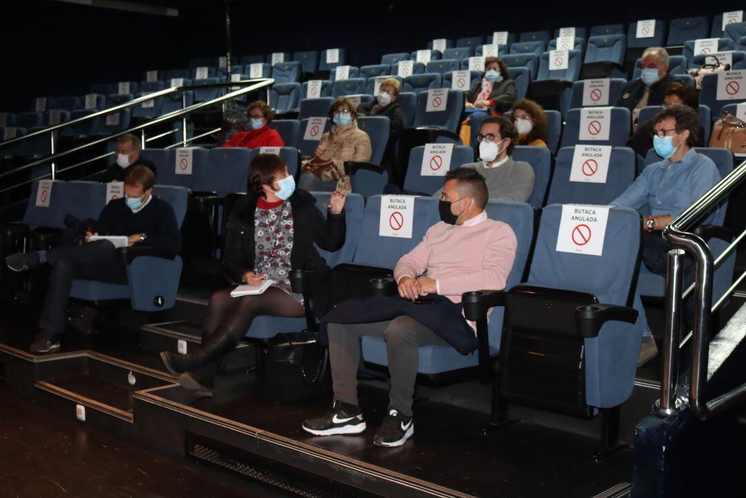 Reunión con colectivos locales para el plan de salud municipal