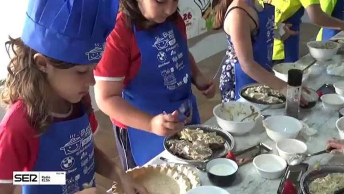 VÍDEO | El Mercado de la Frontera de Petrer acoge la iniciativa Buenas Migas