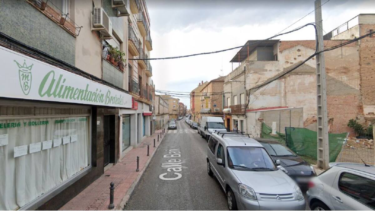 Hallada muerta en Linares una mujer junto a un contenedor, con evidentes signos de violencia