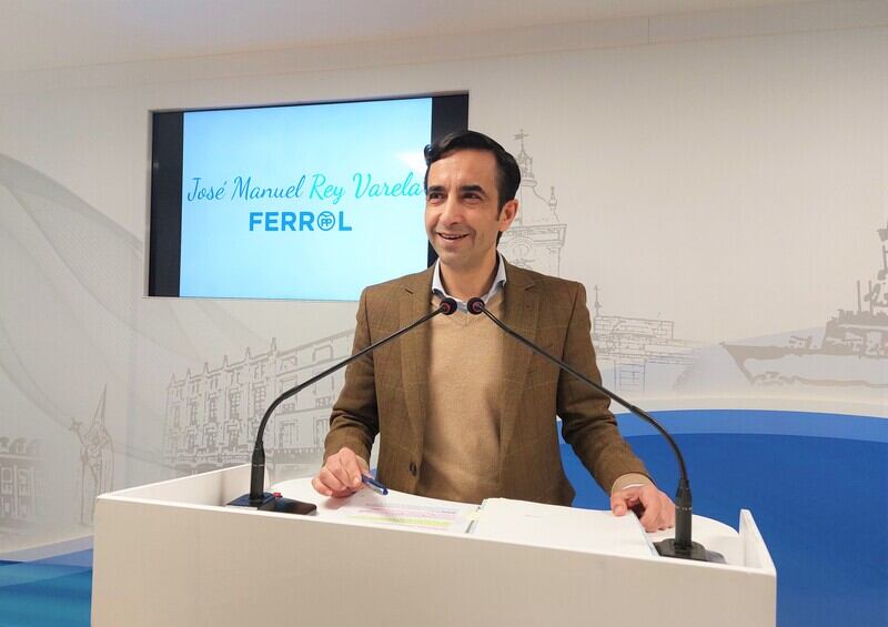 José Manuel Rey Varela en rueda de prensa (foto: PP Ferrol)