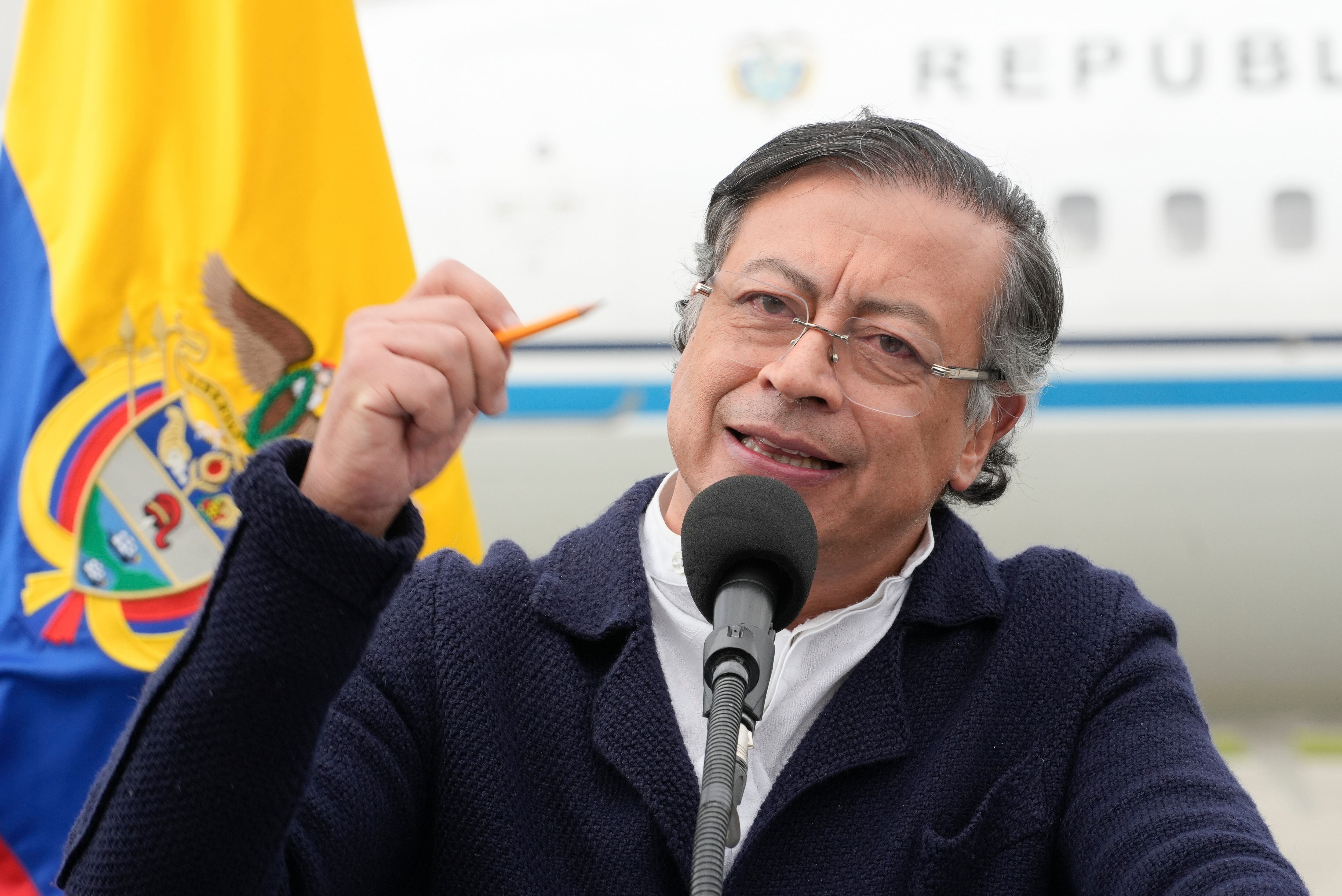 Fotografía cedida por la Presidencia de Colombia de su mandatario, Gustavo Petro, durante una alocución este miércoles, en Bogotá (Colombia).