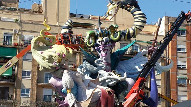 Plantà de la falla L'Antiga de Campanar