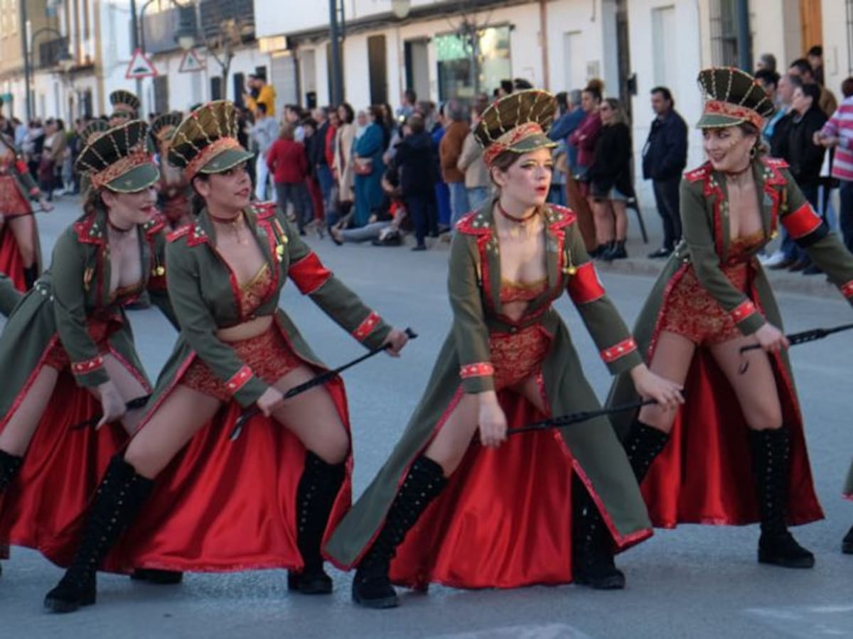 La peña "El Chaparral" de Las Mesas se retira del carnaval y pide disculpas