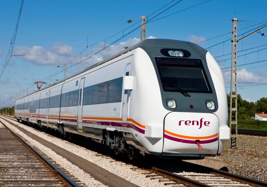 Renfe recupera desde el 7 de noviembre el tren de Media Distancia entre Irun y Vitoria-Gazteiz.