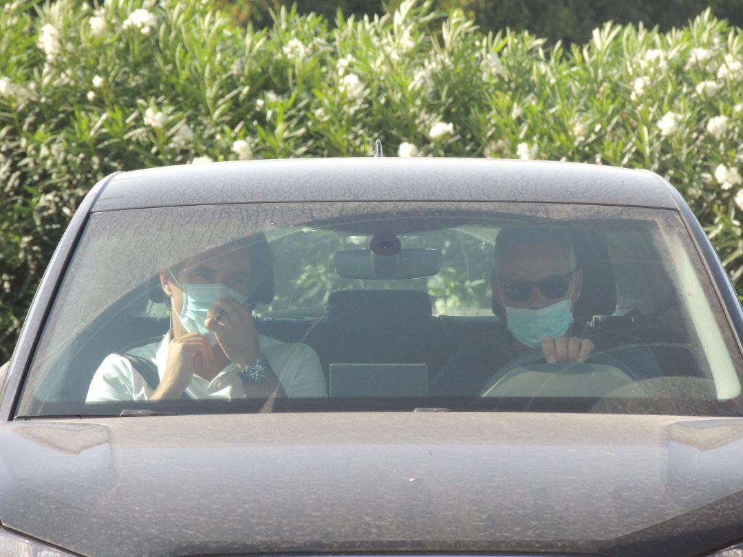 José Gomes saliendo del Estadio este jueves.