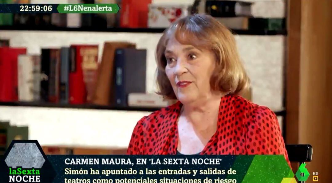 La actriz Carmen Maura carga contra Fernando Simón por sus declaraciones sobre el teatro.