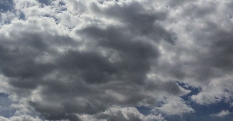 Hoy se esperan cielos nubosos durante todo el día